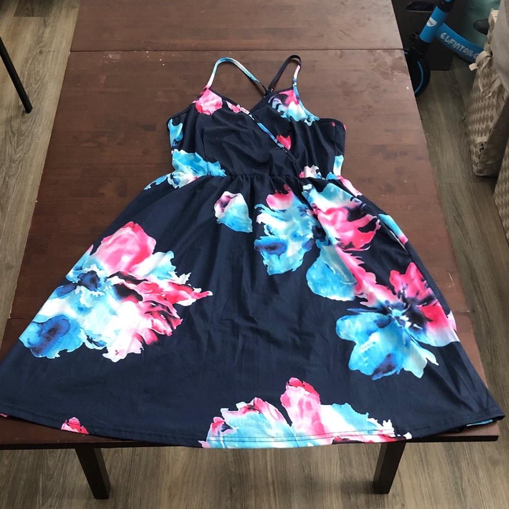 Floral Spaghetti-Strap Casual Sundress with Pockets